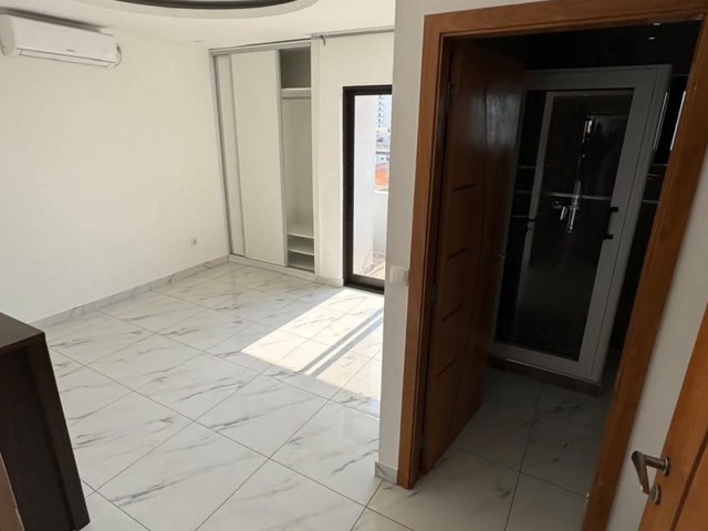 Apartamento para Arrendamento em Maputo - 2