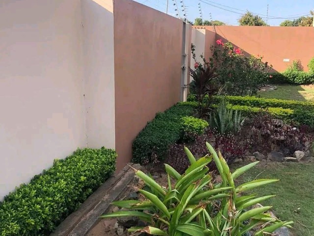 Casa para Arrendamento em Maputo - 4
