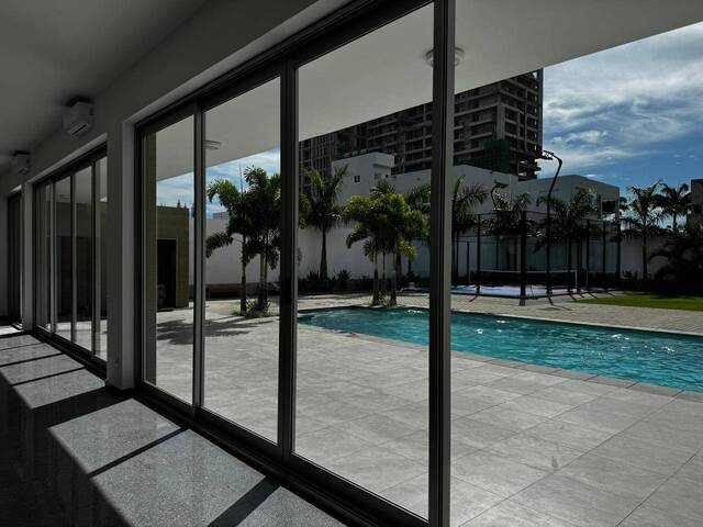 Apartamento para Arrendamento em Maputo - 3