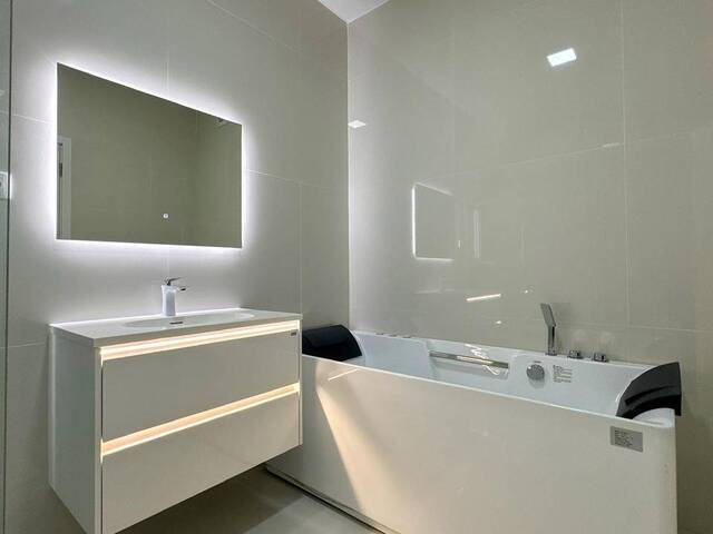 Apartamento para Arrendamento em Maputo - 5
