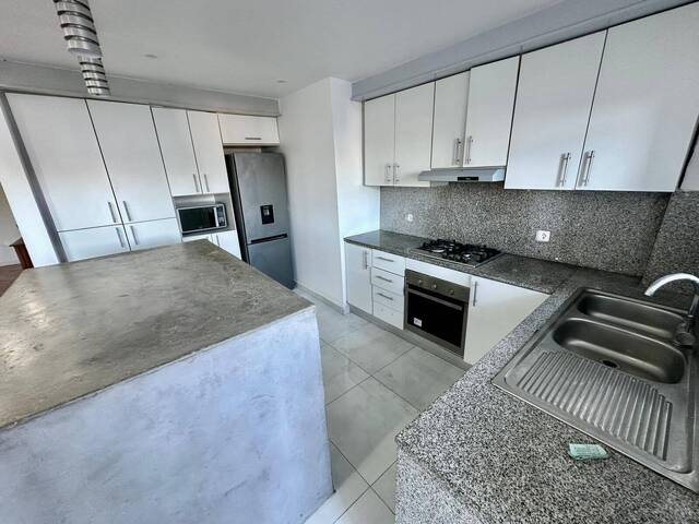 Apartamento para Arrendamento em Maputo - 2
