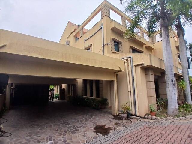 Casa para Arrendamento em Maputo - 2