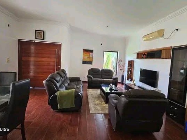 Casa para Arrendamento em Maputo - 4