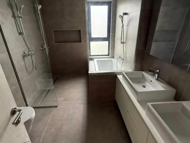 Apartamento para Arrendamento em Maputo - 3