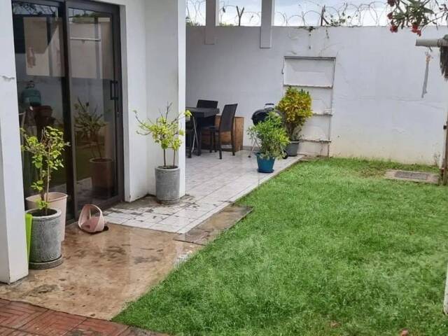 Casa para Arrendamento em Maputo - 4