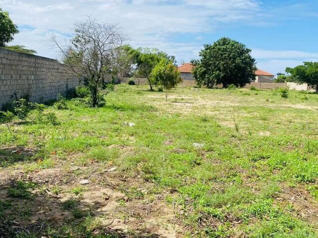 #5527 - Terreno para Venda em Maputo - Maputo
