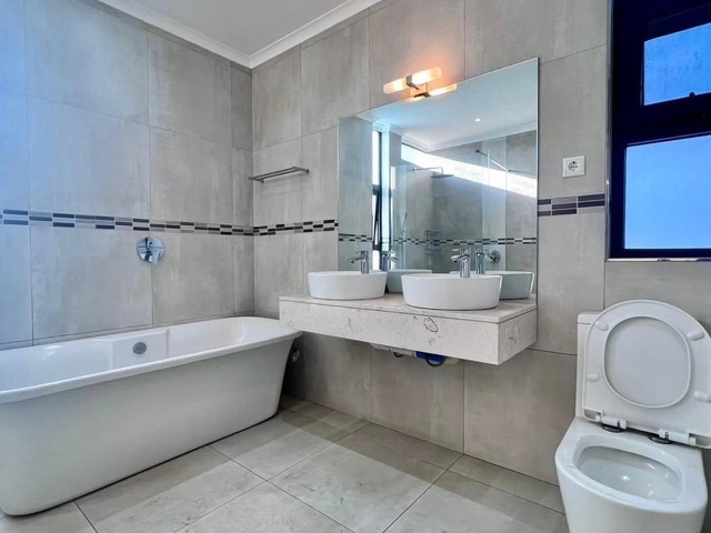Casa para Arrendamento em Maputo - 4