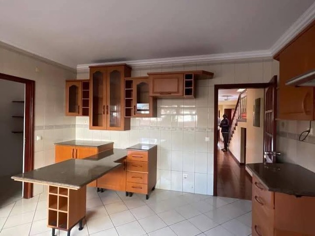 Casa para Arrendamento em Maputo - 3