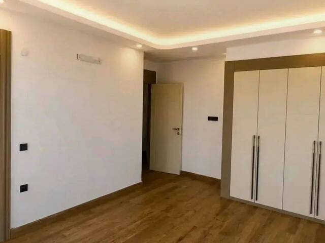 Apartamento para Arrendamento em Maputo - 5