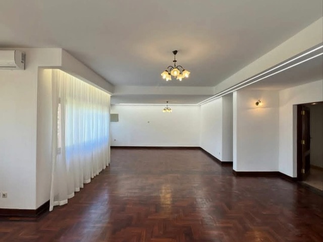 Casa para Arrendamento em Maputo - 2