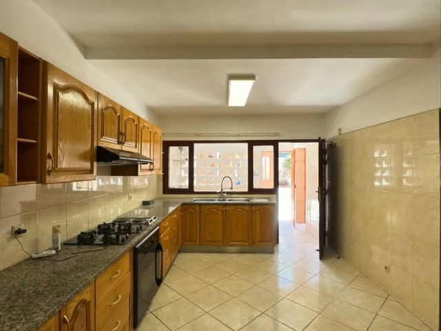 Casa para Arrendamento em Maputo - 5