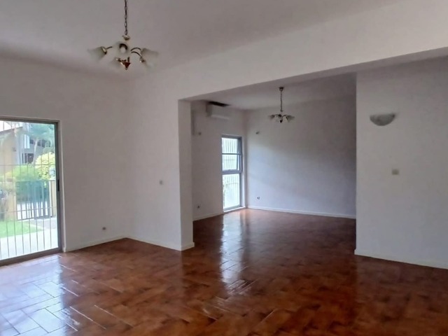 Casa para Arrendamento em Maputo - 4