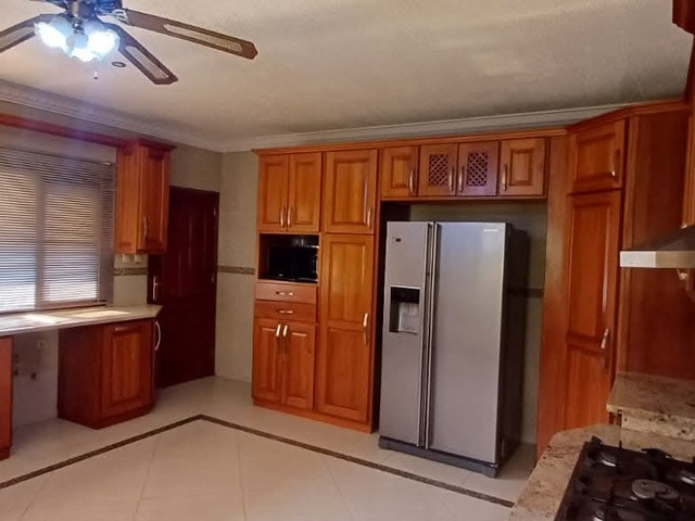 Casa para Arrendamento em Maputo - 3