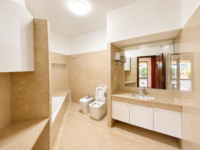 Casa para Arrendamento em Maputo - 3