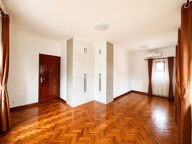 Casa para Arrendamento em Maputo - 5