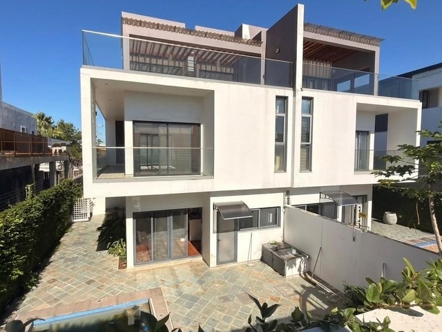 Casa para Arrendamento em Maputo - 2