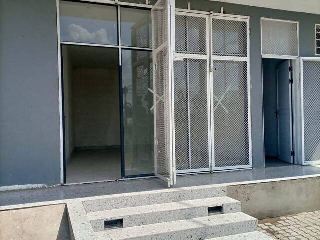 #5988 - Loja para Arrendamento em Maputo - Maputo