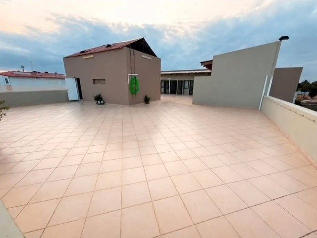 Apartamento para Arrendamento em Maputo - 4