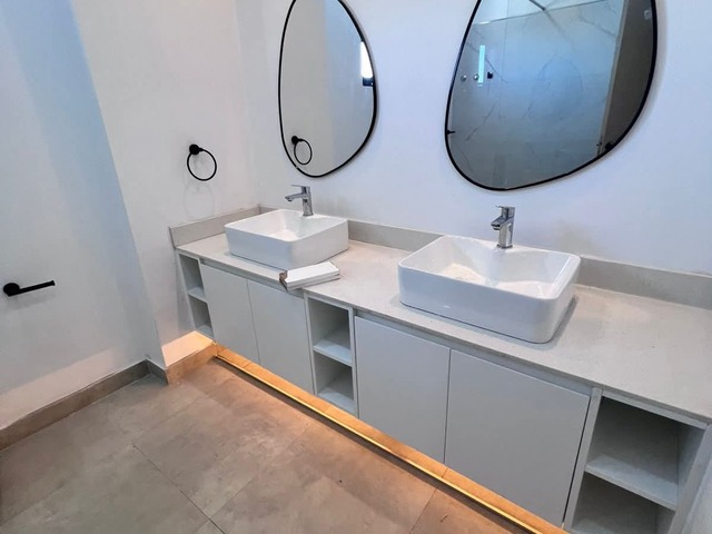 Apartamento para Arrendamento em Maputo - 5
