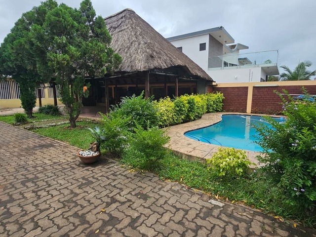 Casa para Arrendamento em Maputo - 2