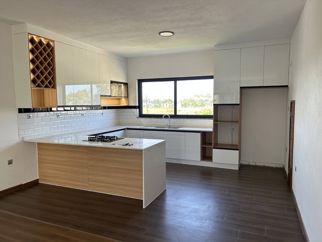 Apartamento para Arrendamento em Maputo - 3