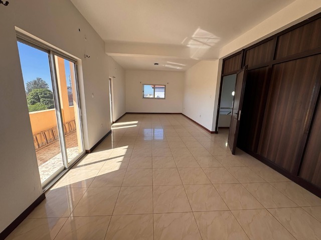Casa para Arrendamento em Maputo - 4