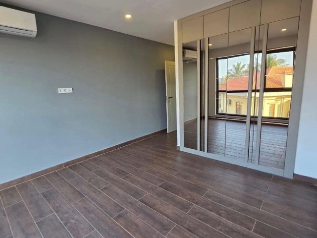 Apartamento para Arrendamento em Maputo - 5
