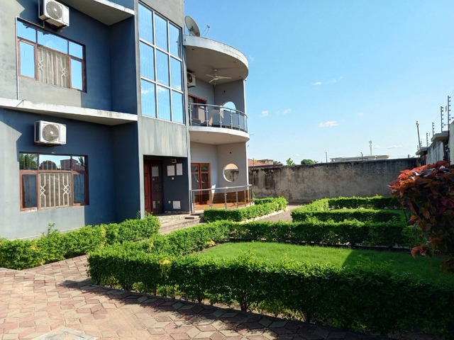 Casa para Arrendamento em Maputo - 2