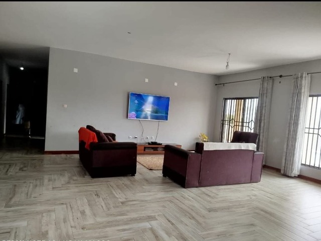 Casa para Arrendamento em Maputo - 3