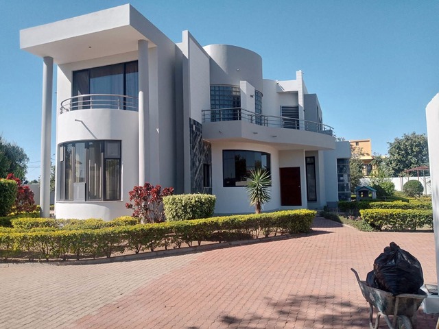 #6244 - Casa para Venda em Maputo - Maputo