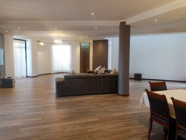 #6244 - Casa para Venda em Maputo - Maputo