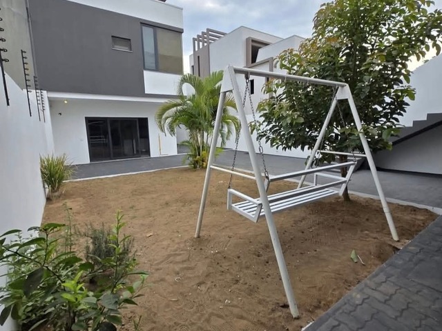 #6256 - Casa para Arrendamento em Maputo - Maputo