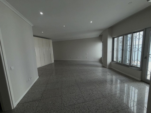 Apartamento para Arrendamento em Maputo - 4
