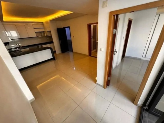 Apartamento para Arrendamento em Maputo - 5