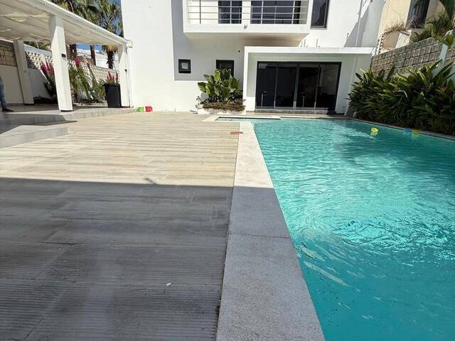 #6294 - Casa para Arrendamento em Maputo - Maputo