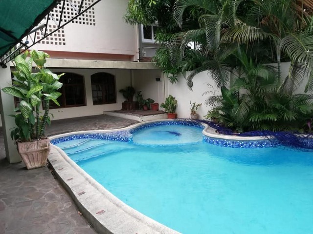 #6305 - Casa para Arrendamento em Maputo - Maputo