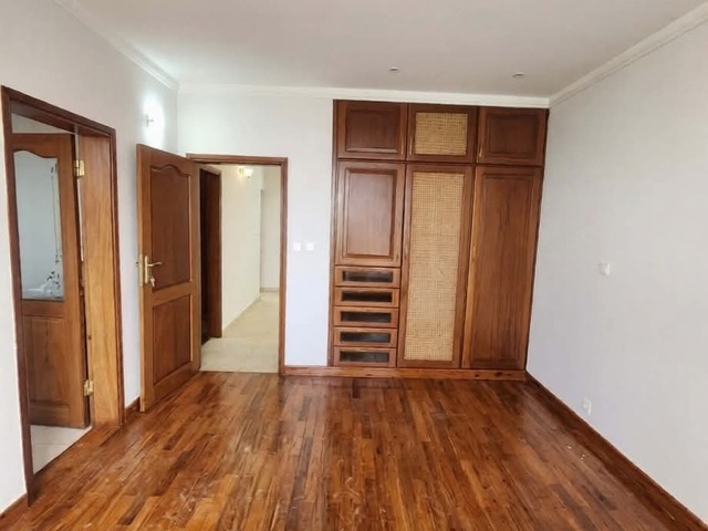 Apartamento para Arrendamento em Maputo - 5