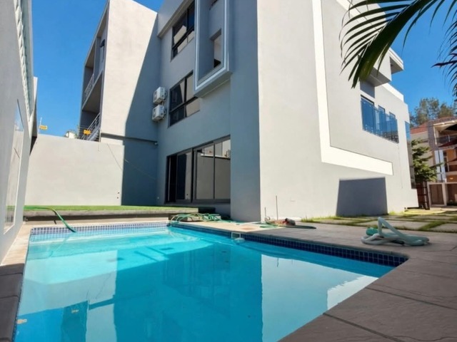 #6323 - Casa para Venda em Maputo - Maputo