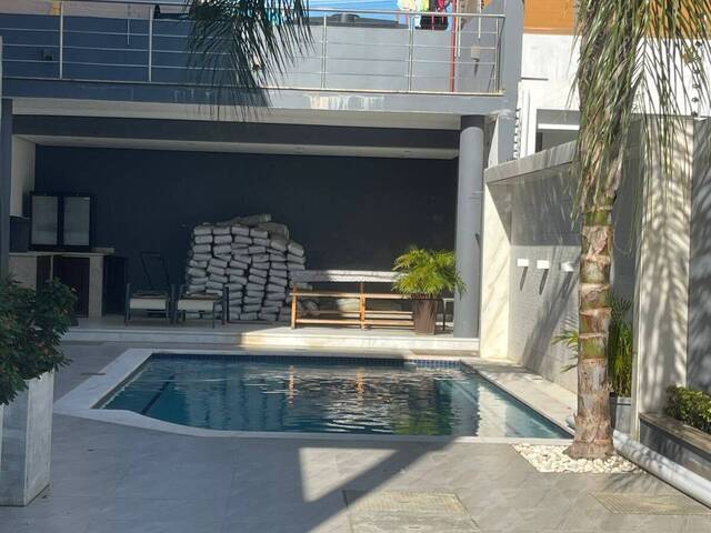 #6329 - Casa para Arrendamento em Maputo - Maputo