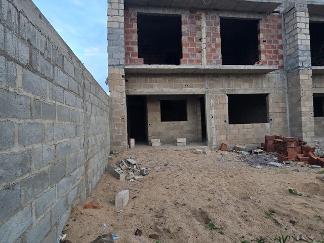 #6346 - Casa para Venda em Maputo - Maputo