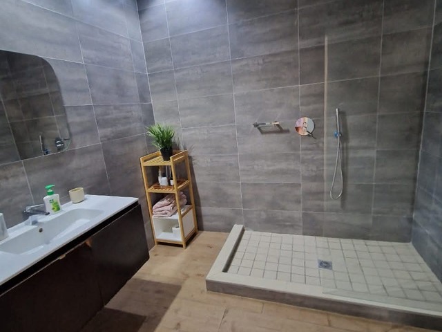 Apartamento para Arrendamento em Maputo - 5