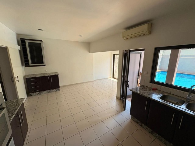 Casa para Arrendamento em Maputo - 4