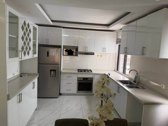 Apartamento para Arrendamento em Maputo - 2