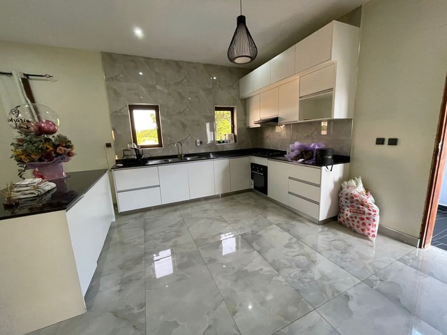 Casa para Arrendamento em Maputo - 2