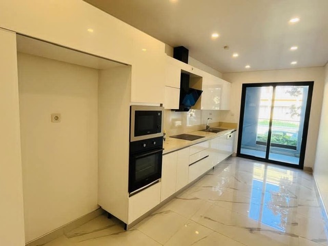 Apartamento para Arrendamento em Maputo - 2