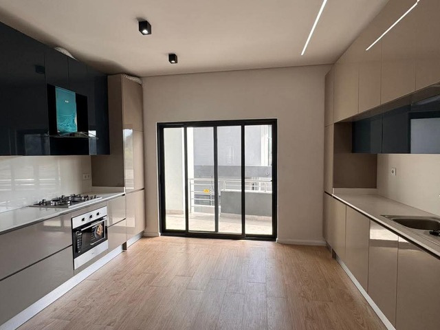 Apartamento para Arrendamento em Maputo - 4