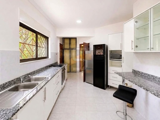 Casa para Arrendamento em Maputo - 4