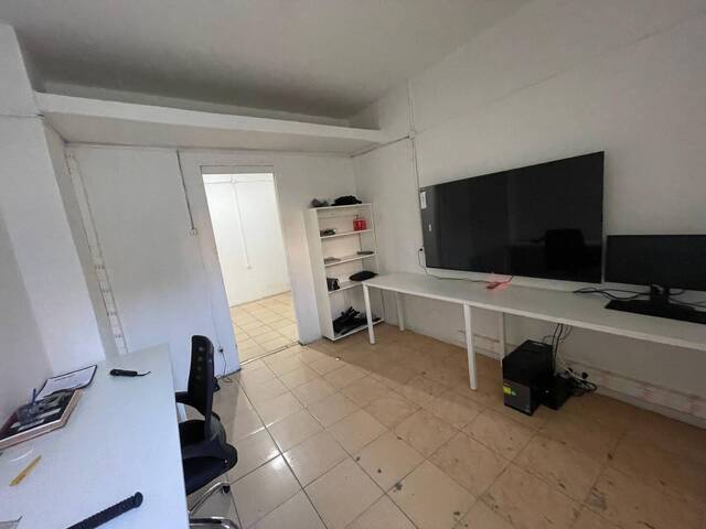 Venda em POLANA CIMENTO B - Maputo