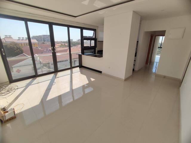 Apartamento para Arrendamento em Maputo - 2