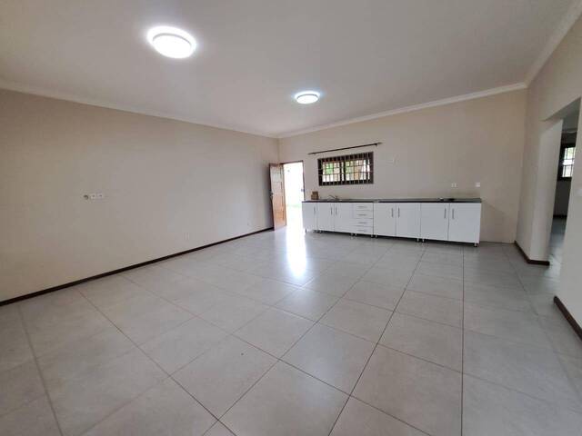 Casa para Arrendamento em Maputo - 5